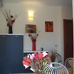 Agrodolce Alojamento de Acomodação e Pequeno-almoço 2*